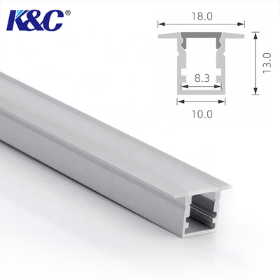Guter Preis Brachte flach 18*10mm vertieftes Aluminium-LED-Profil Indstallation an Online