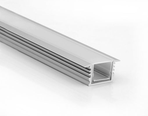 Geführtes Streifenaluminiumprofil mit PC-Abdeckung für wasserdichten LED-Kanal