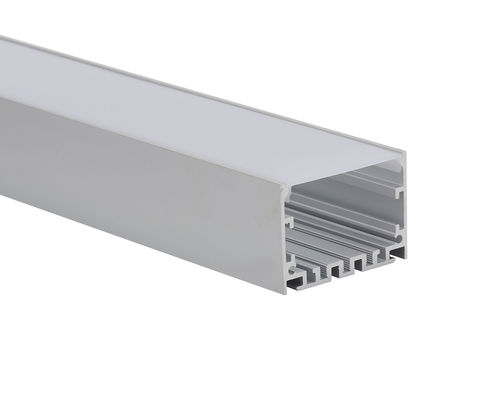 Guter Preis PC 6063t5 50x50mm hängende Abdeckung geführter Streifen-Kanal mit Diffusor Online