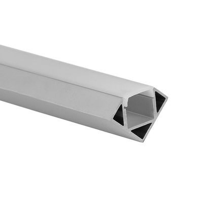 Geführter Aluminiumkanal brachte 6063 Eckaluminiumprofil t5 2.5m LED an
